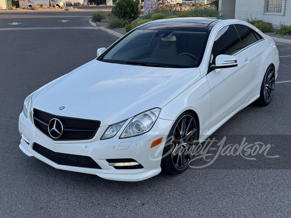 2013 Mercedes-Benz W212 E-Class - Image 7 of 17