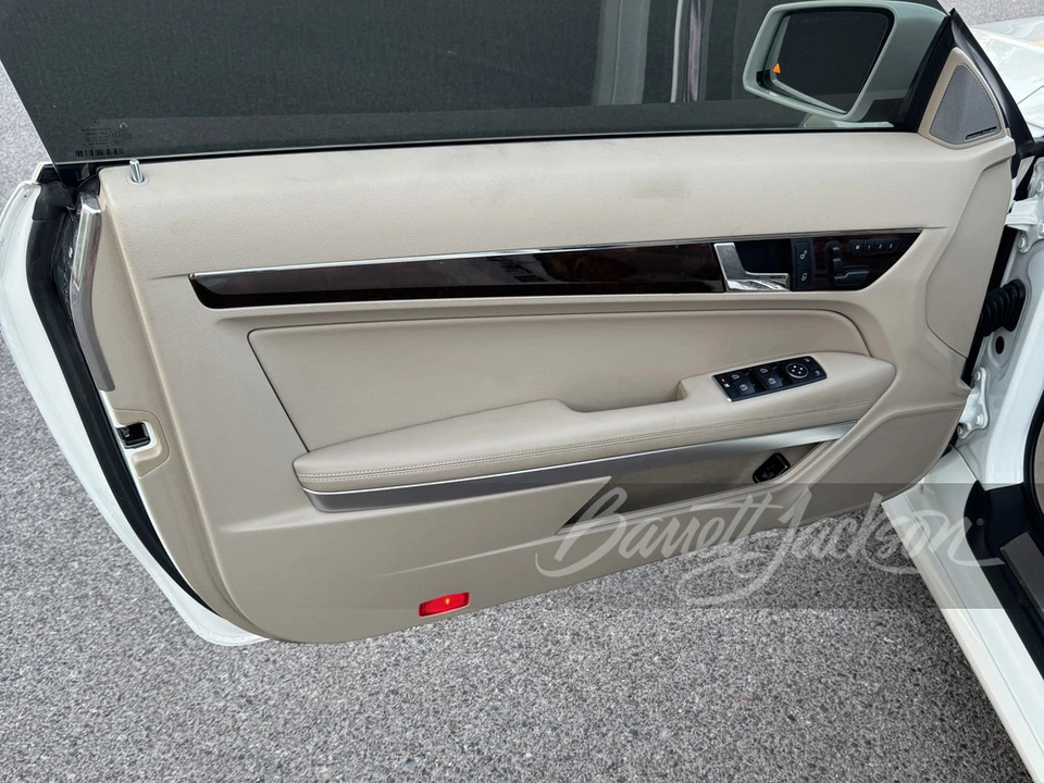 2013 Mercedes-Benz W212 E-Class - Image 11 of 17