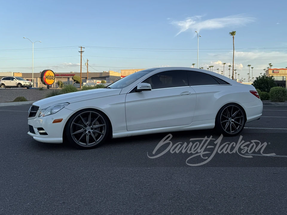 2013 Mercedes-Benz W212 E-Class - Image 14 of 17
