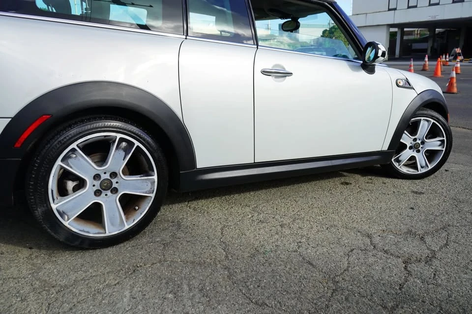 2013 Mini Clubman 1st Gen - Image 7 of 18