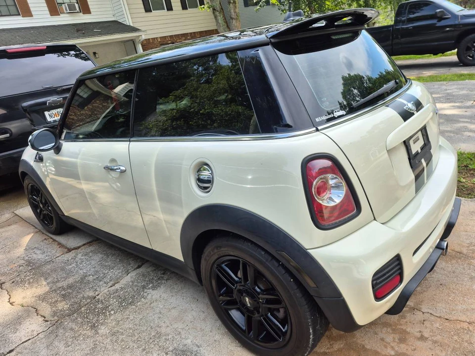 2013 Mini Mini 2nd Gen - Image 4 of 13
