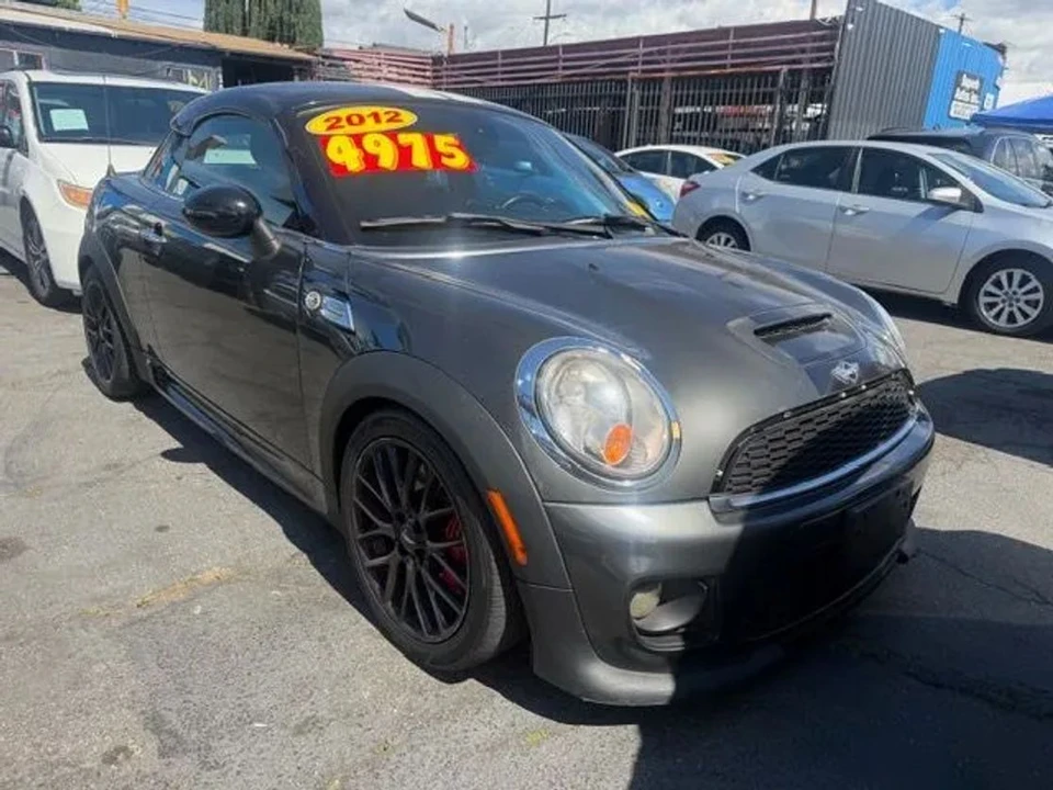 2013 Mini Coupe & Roadster - Image 2 of 9