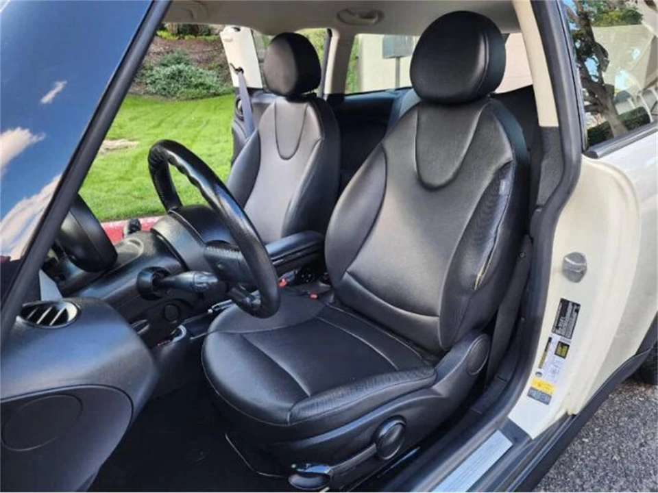 2013 Mini Clubman 1st Gen - Image 17 of 20