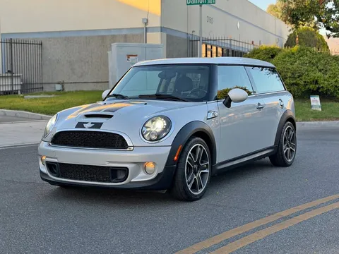 2013 MINI Clubman Cooper S Hatchback 3D