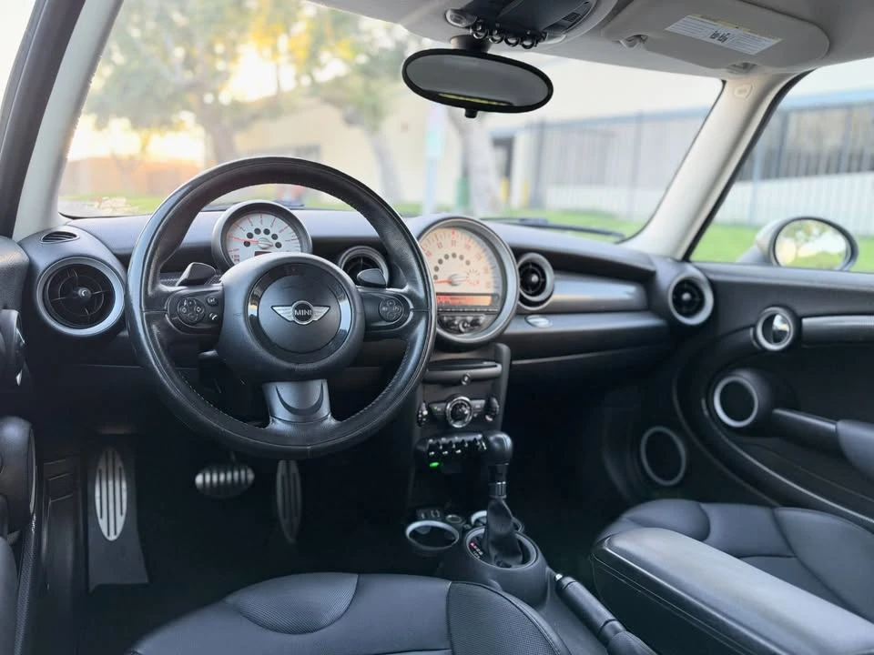 2013 Mini Clubman 1st Gen - Image 9 of 20