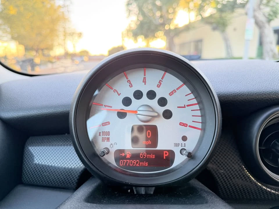 2013 Mini Clubman 1st Gen - Image 15 of 20