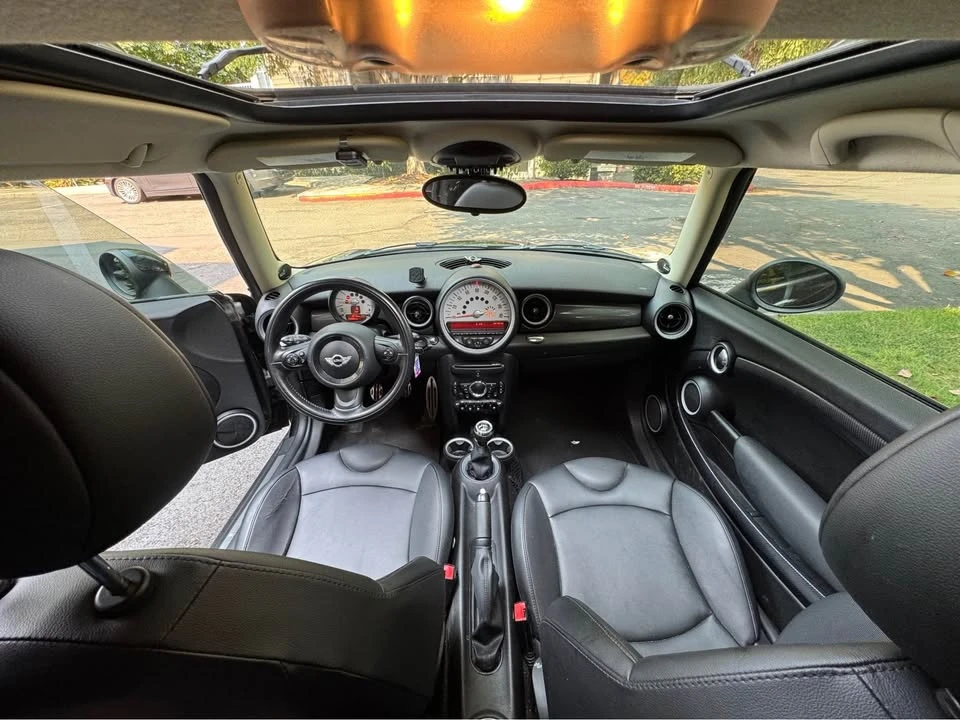 2013 Mini Clubman 1st Gen - Image 12 of 16