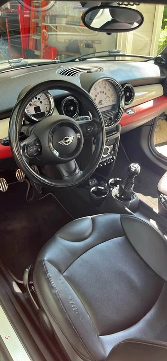 2013 Mini Clubman 1st Gen - Image 4 of 11