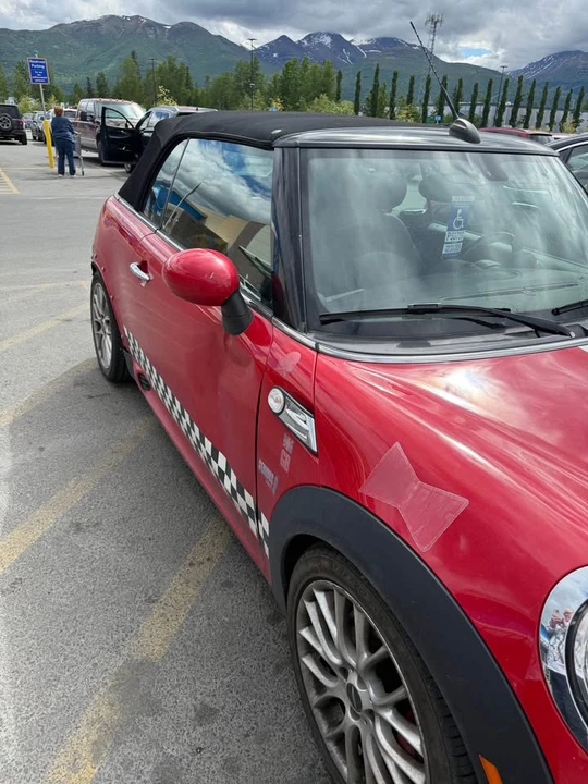 2013 Mini Mini 2nd Gen - Image 6 of 7