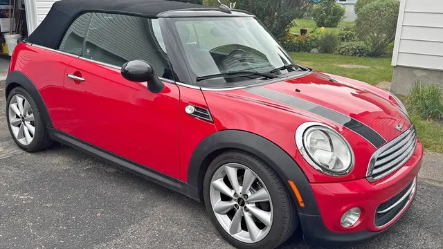 2013 MINI Convertible