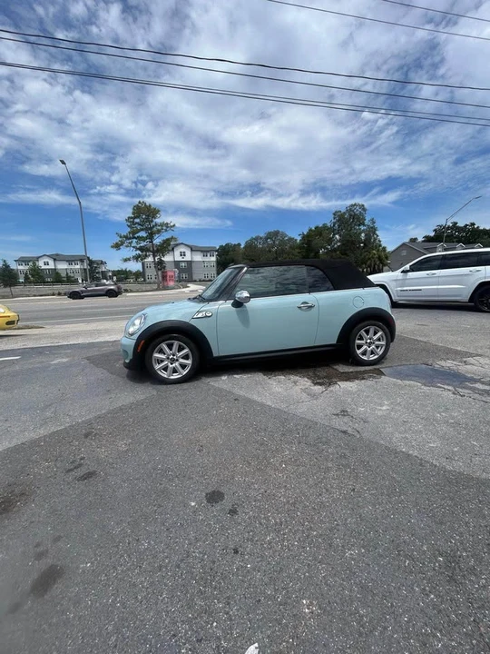 2013 Mini Mini 2nd Gen - Image 10 of 17