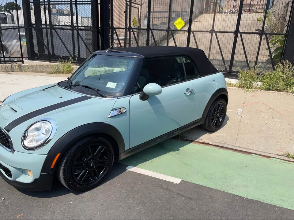 2013 Mini Mini 2nd Gen - Image 3 of 9