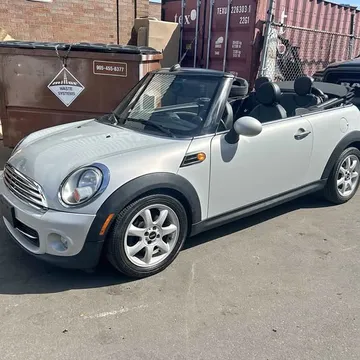 2013 MINI Convertible