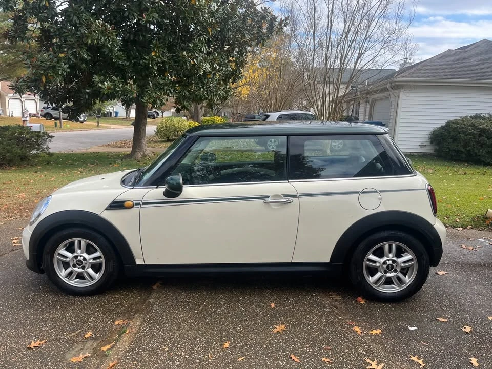 2013 Mini Mini 2nd Gen - Image 11 of 20