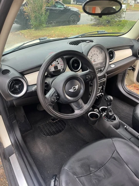2013 Mini Mini 2nd Gen - Image 7 of 20