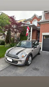2013 MINI Cooper Baker Street