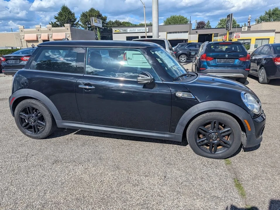 2013 Mini Mini 2nd Gen - Image 6 of 10