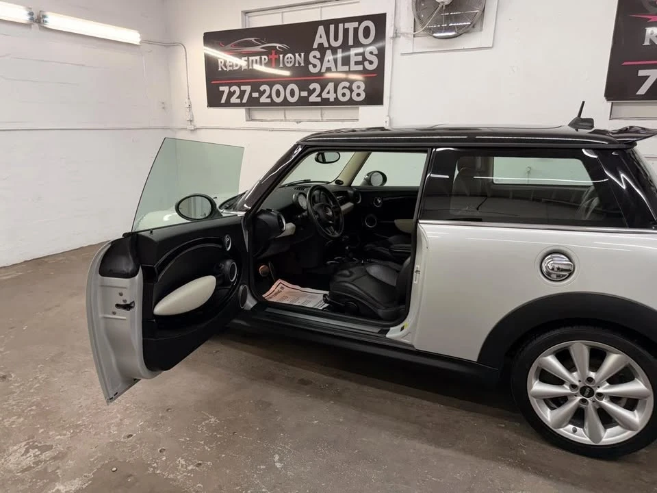 2013 Mini Mini 2nd Gen - Image 10 of 20