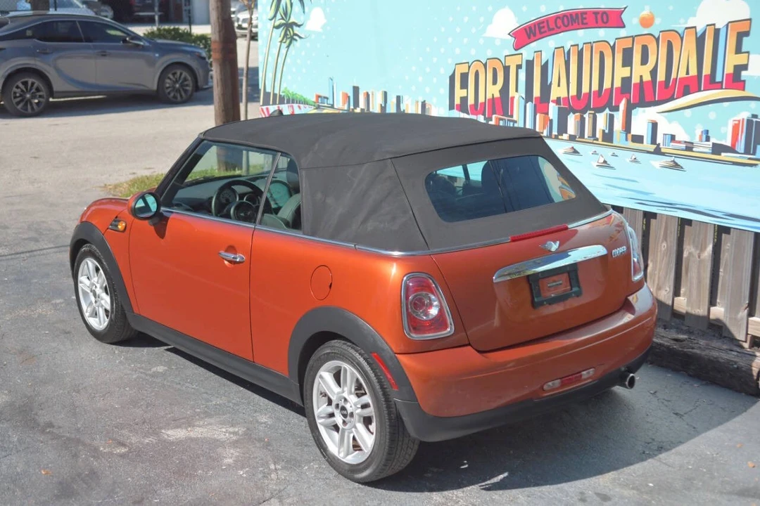 2013 Mini Mini 2nd Gen - Image 7 of 12