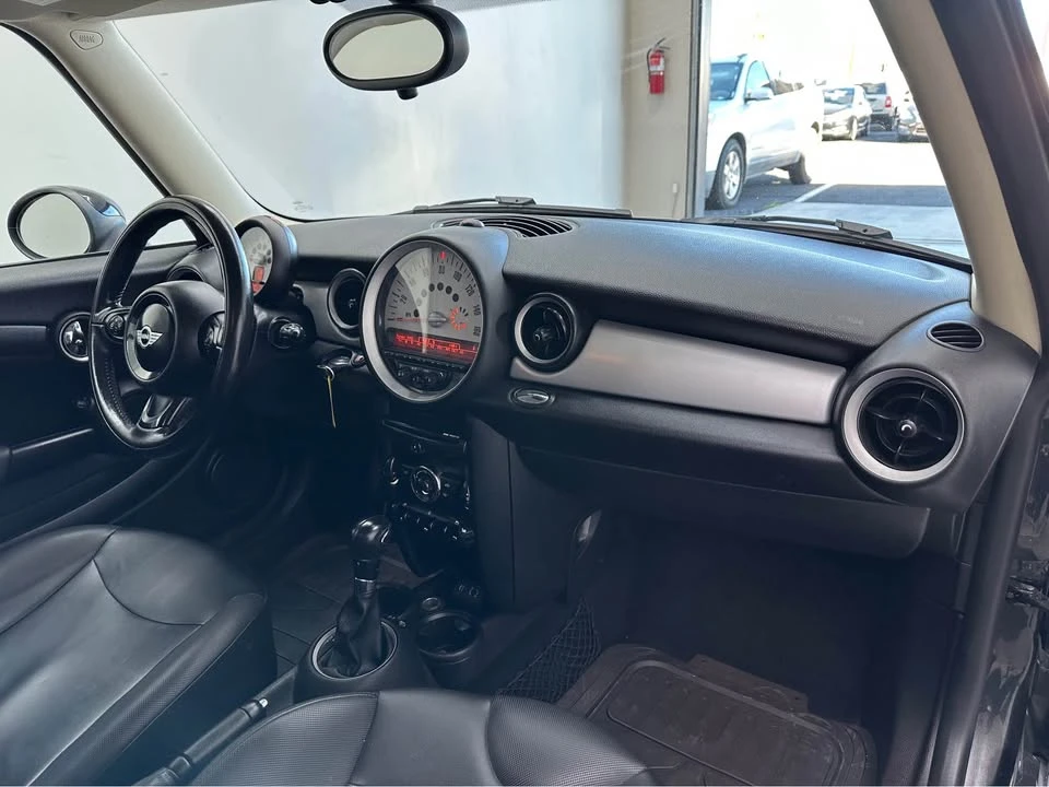 2013 Mini Mini 2nd Gen - Image 19 of 20