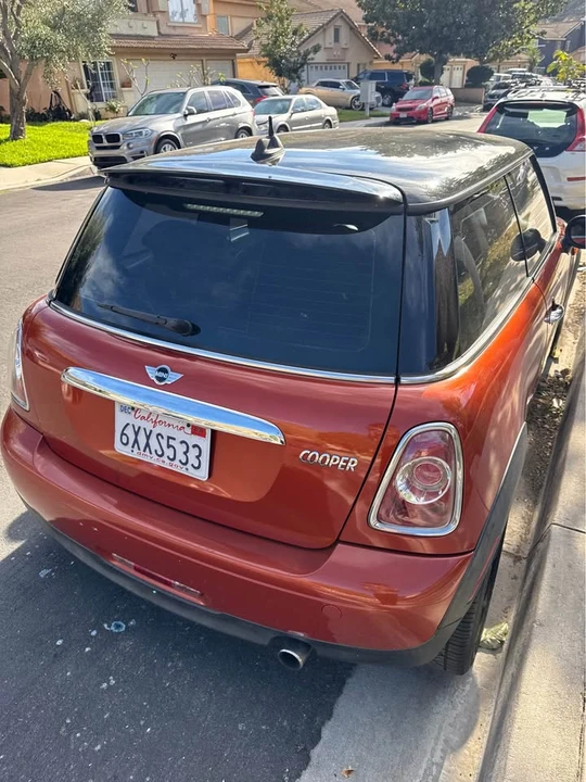 2013 Mini Mini 2nd Gen - Image 2 of 7