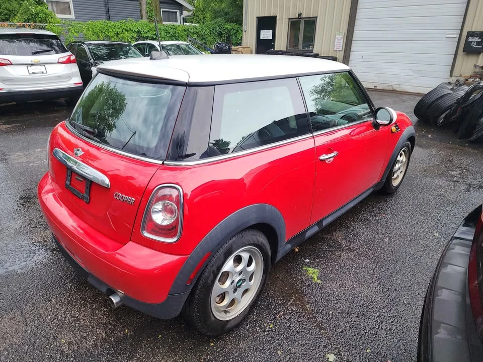 2013 Mini Mini 2nd Gen - Image 3 of 7