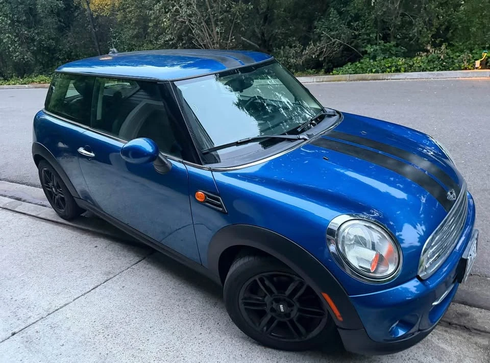 2013 Mini Mini 2nd Gen - Image 3 of 7