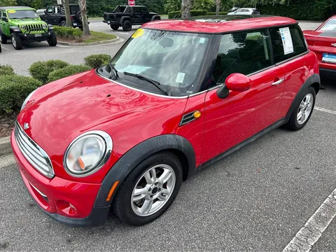 2013 MINI Cooper Cooper Hatchback 2D
