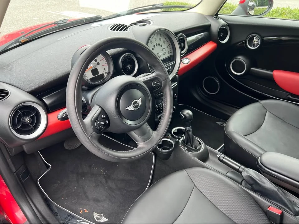 2013 Mini Mini 2nd Gen - Image 3 of 5