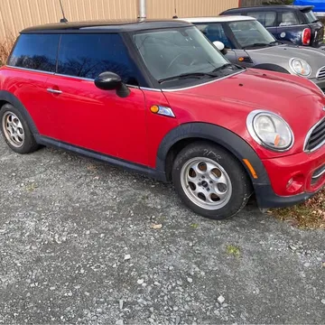 2013 MINI Cooper Cooper Hatchback 2D