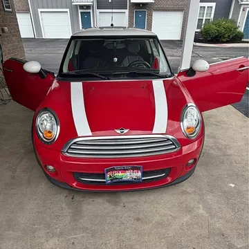 2013 MINI Cooper Hatchback 2D