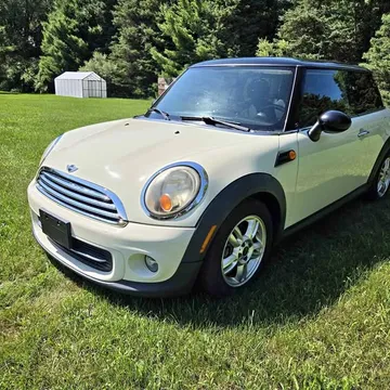 2013 MINI Cooper Hatchback 2D