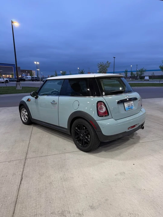 2013 Mini Mini 2nd Gen - Image 3 of 8