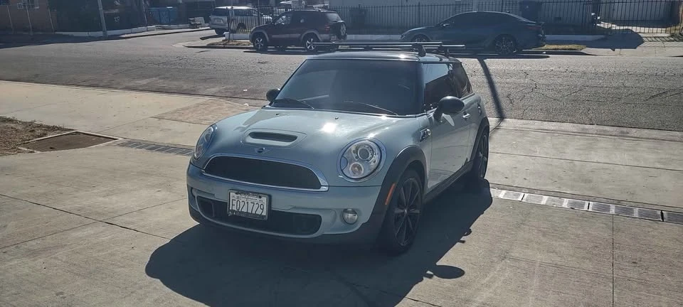 2013 Mini Mini 2nd Gen - Image 13 of 17