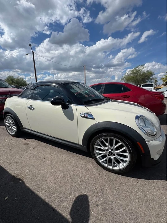 2013 Mini Coupe & Roadster - Image 2 of 7