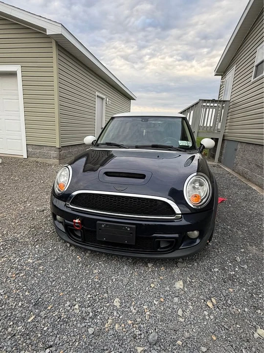 2013 Mini Mini 2nd Gen - Image 4 of 12