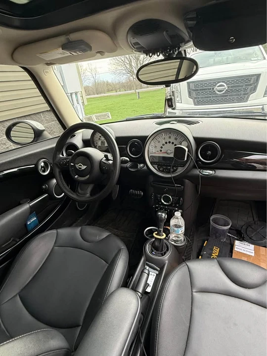 2013 Mini Mini 2nd Gen - Image 7 of 12