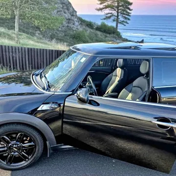 2013 MINI Cooper S Hatchback