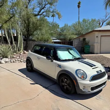 2013 MINI Cooper Cooper S Hatchback 2D