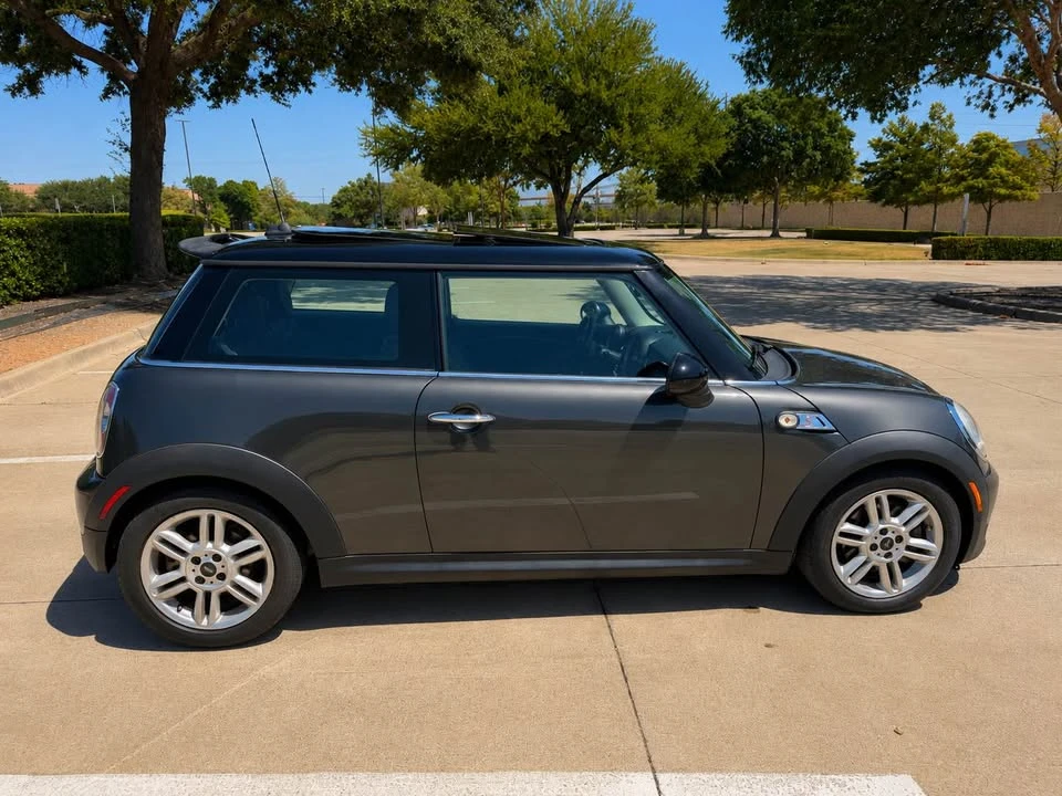 2013 Mini Mini 2nd Gen - Image 3 of 19