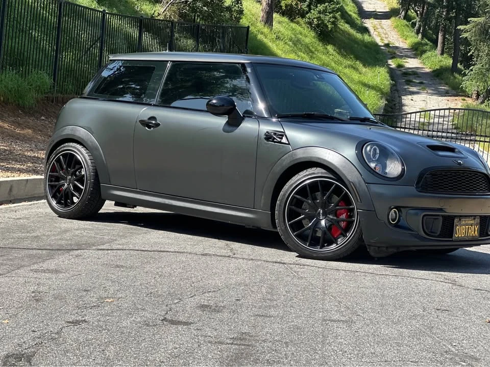 2013 Mini Mini 2nd Gen - Image 2 of 6