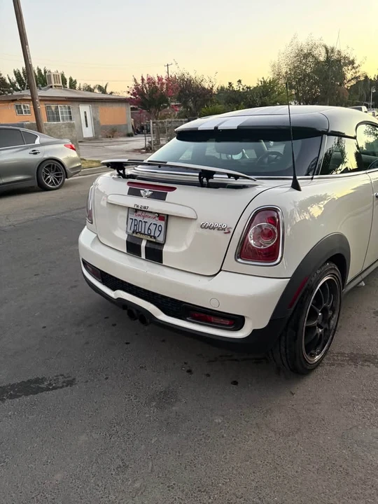 2013 Mini Mini 2nd Gen - Image 3 of 16