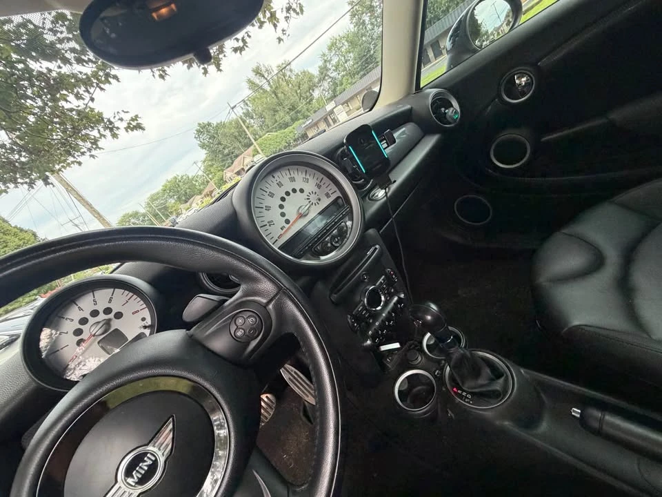 2013 Mini Mini 2nd Gen - Image 6 of 10