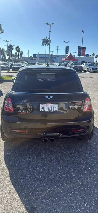 2013 Mini Mini 2nd Gen - Image 3 of 6