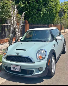 2013 MINI Cooper S Hatchback 2D