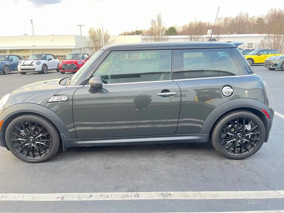 2013 Mini Mini 2nd Gen - Image 2 of 9
