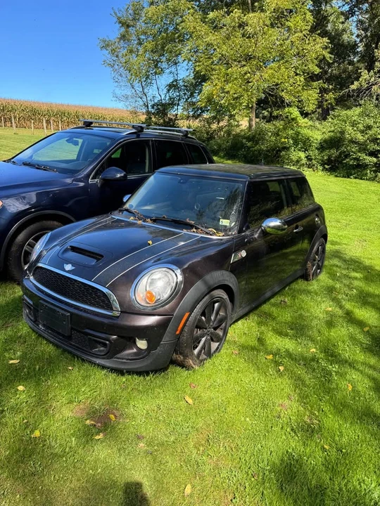 2013 Mini Mini 2nd Gen - Image 3 of 10