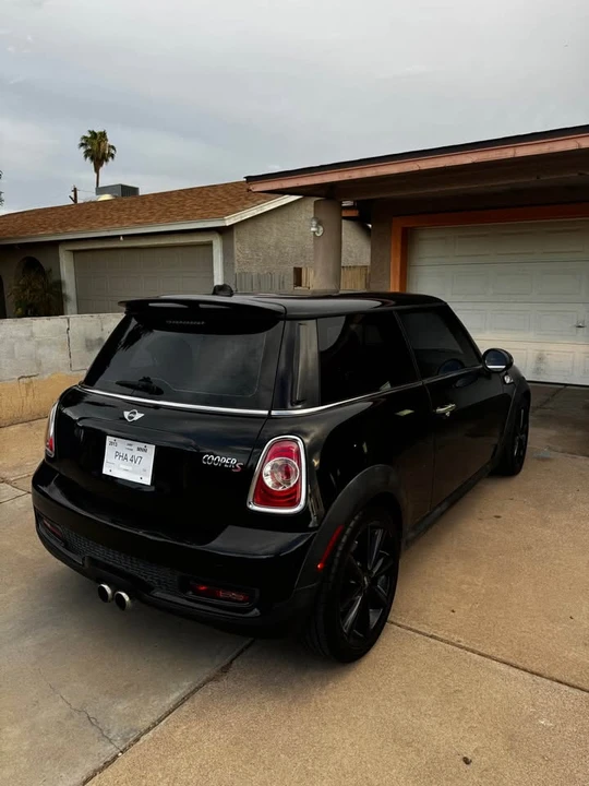 2013 Mini Mini 2nd Gen - Image 3 of 7