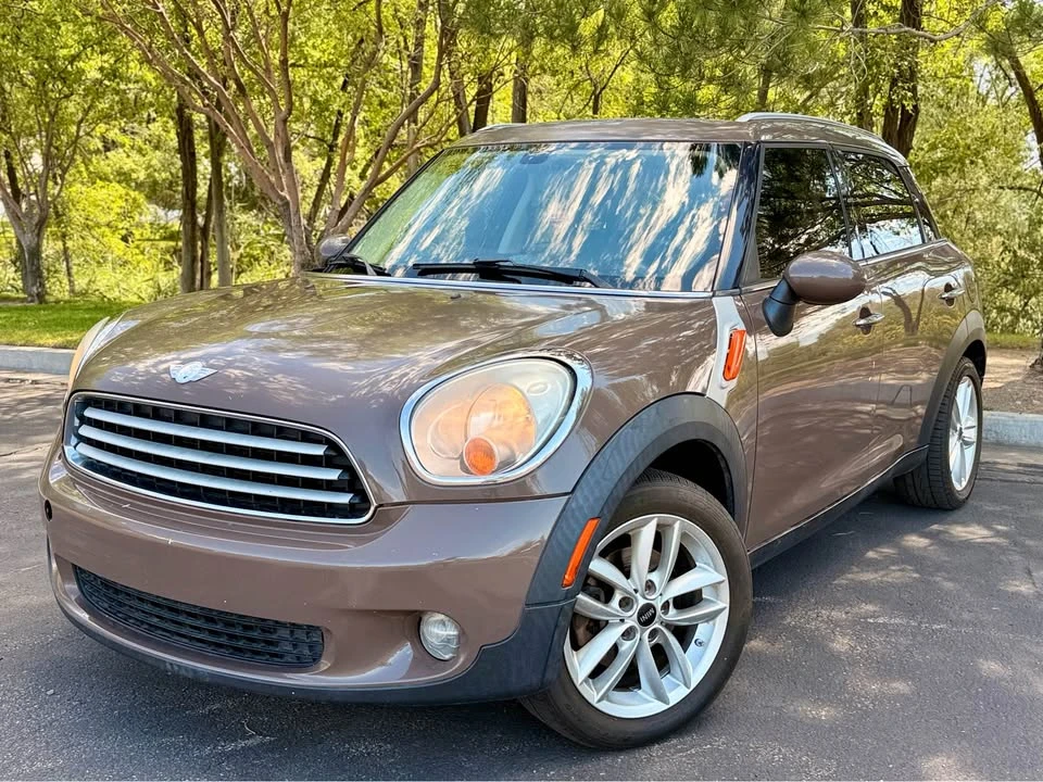 2013 Mini Mini 2nd Gen - Image 2 of 14
