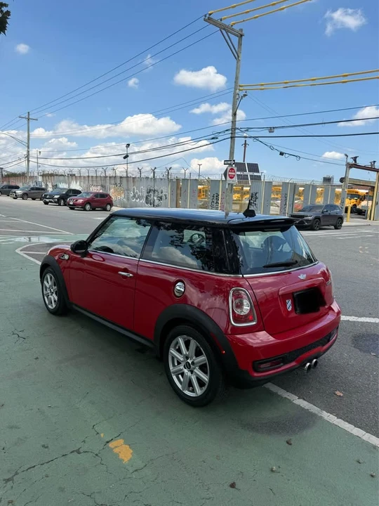 2013 Mini Mini 2nd Gen - Image 5 of 19